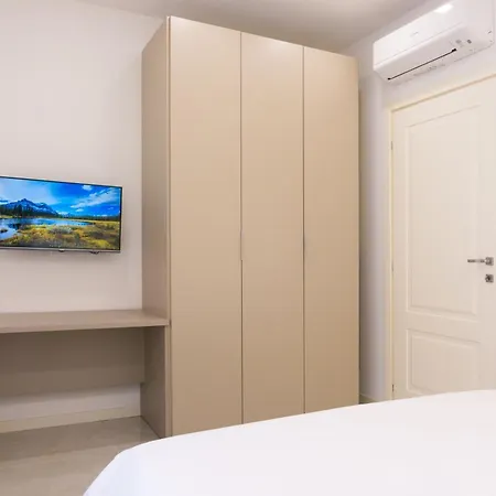 Marconi34 Homes - La Balotta - Luxurious In Old Town Lägenhet