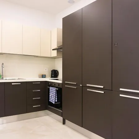 Marconi34 Homes - La Balotta - Luxurious In Old Town شقة