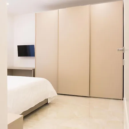 Marconi34 Homes - La Balotta - Luxurious In Old Town Апартаменты *