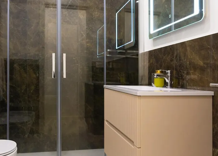 Marconi34 Homes - La Balotta - Luxurious In Old Town Apartment Bologna